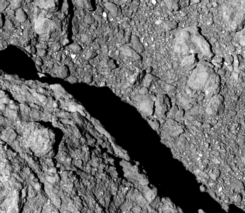 Detalles en Ryugu